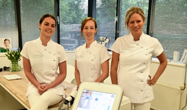<p>Huidtherapie Stenders & van Dort.</p>