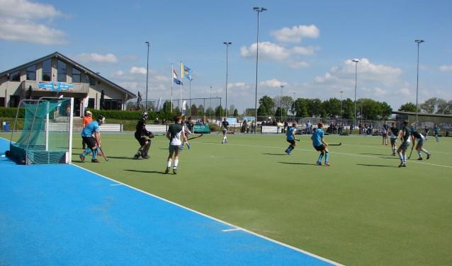 Het kunstgrasveld waar de club tegenwoordig op speelt