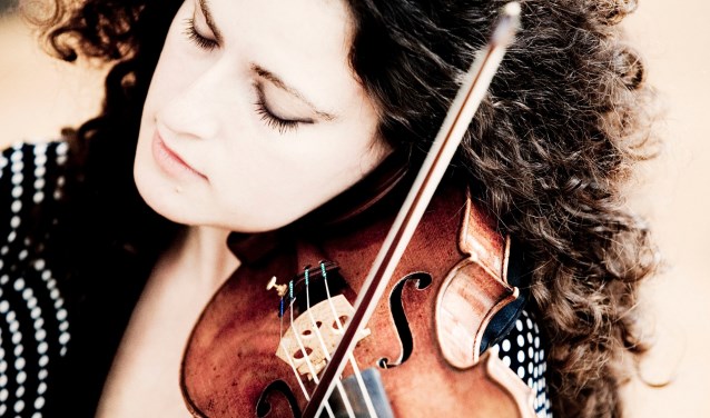 Beleef op donderdag 6 februari meestervioliste Liza Ferschtman en pianist Enrico Pace in de Edesche Concertzaal.