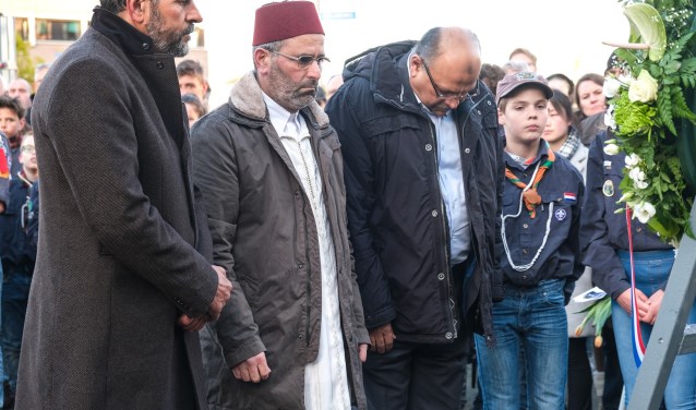 Islamisten bij Dodenherdenking het afgelopen weekeinde in Hoofddorp.