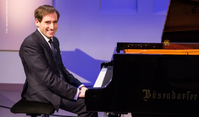 Boris Giltburg is een van de zes meesterlijke pianisten die komend seizoen in de Edesche Concertzaal spelen.
