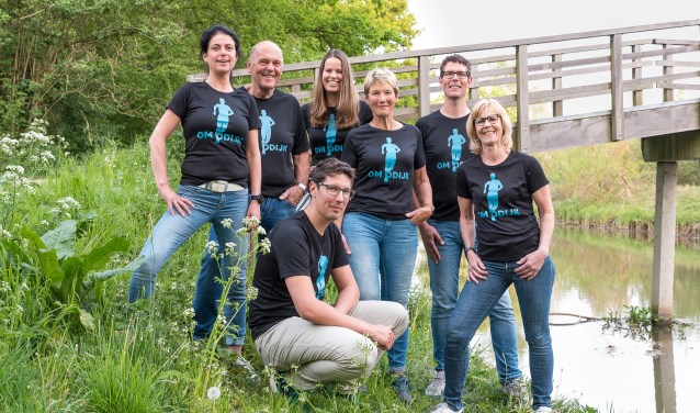 Team Om Odijk. v.l.n.r. Rosa, Martin, Mieke, Jannie, Maarten en Ria. Vooraan: Steven