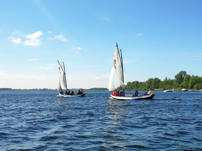 Zeilen op het Eemmeer tijdens het kampje