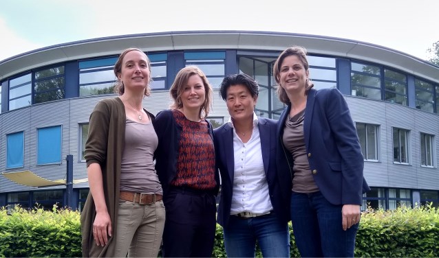 Eva Mainhard, Femke van Veelen, Mariët de Gooijer en Heleen Nauta.