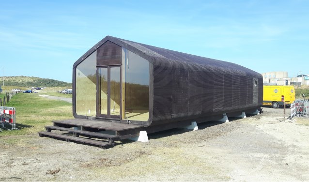 Het Wikkelhuis van tijdelijke-Brak! aan het Kennemermeer/IJmuider strand.