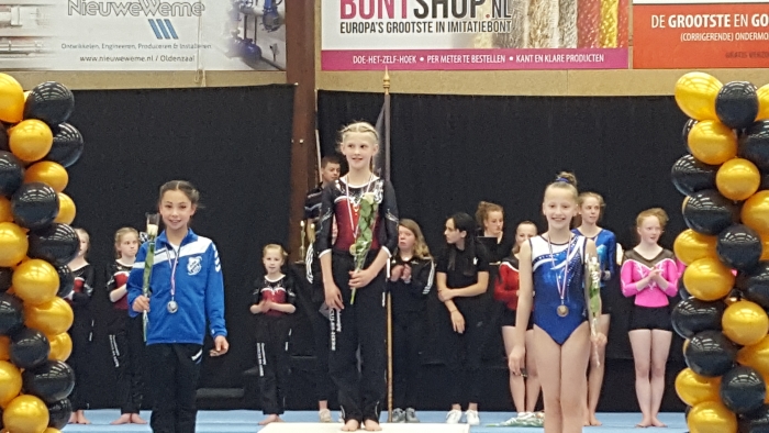 Novalee wint zilver