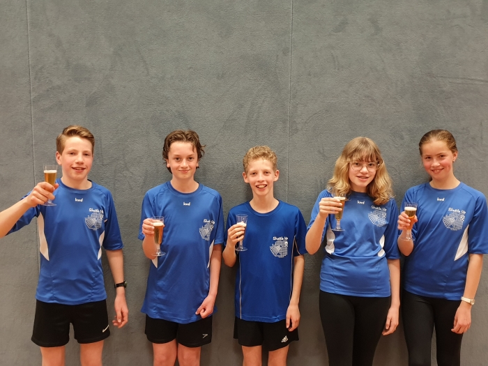 Josia van Meerendonk, Stan Venis, Tom Kentie, Myrthe Rauxloh en Lisanne Ebert