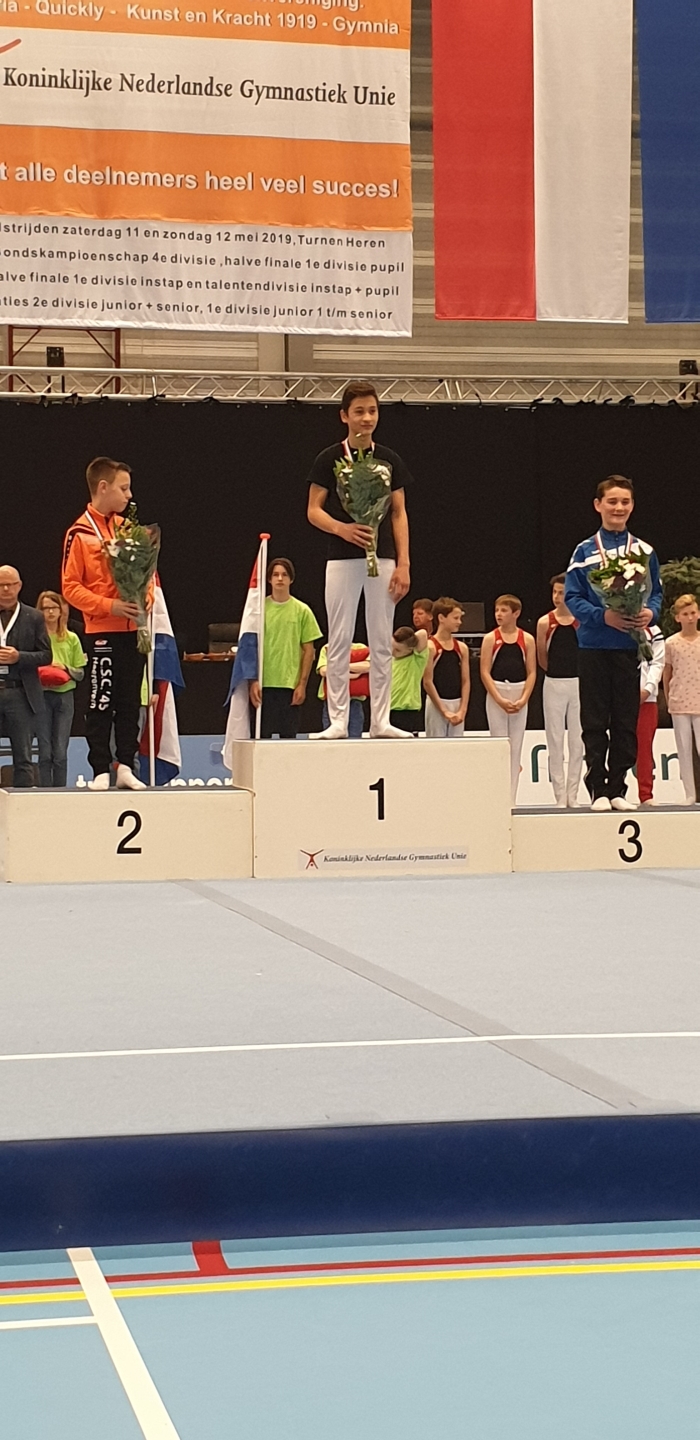 Brons voor Sam