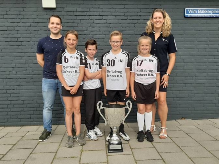 Het kampioensteam HKC E4