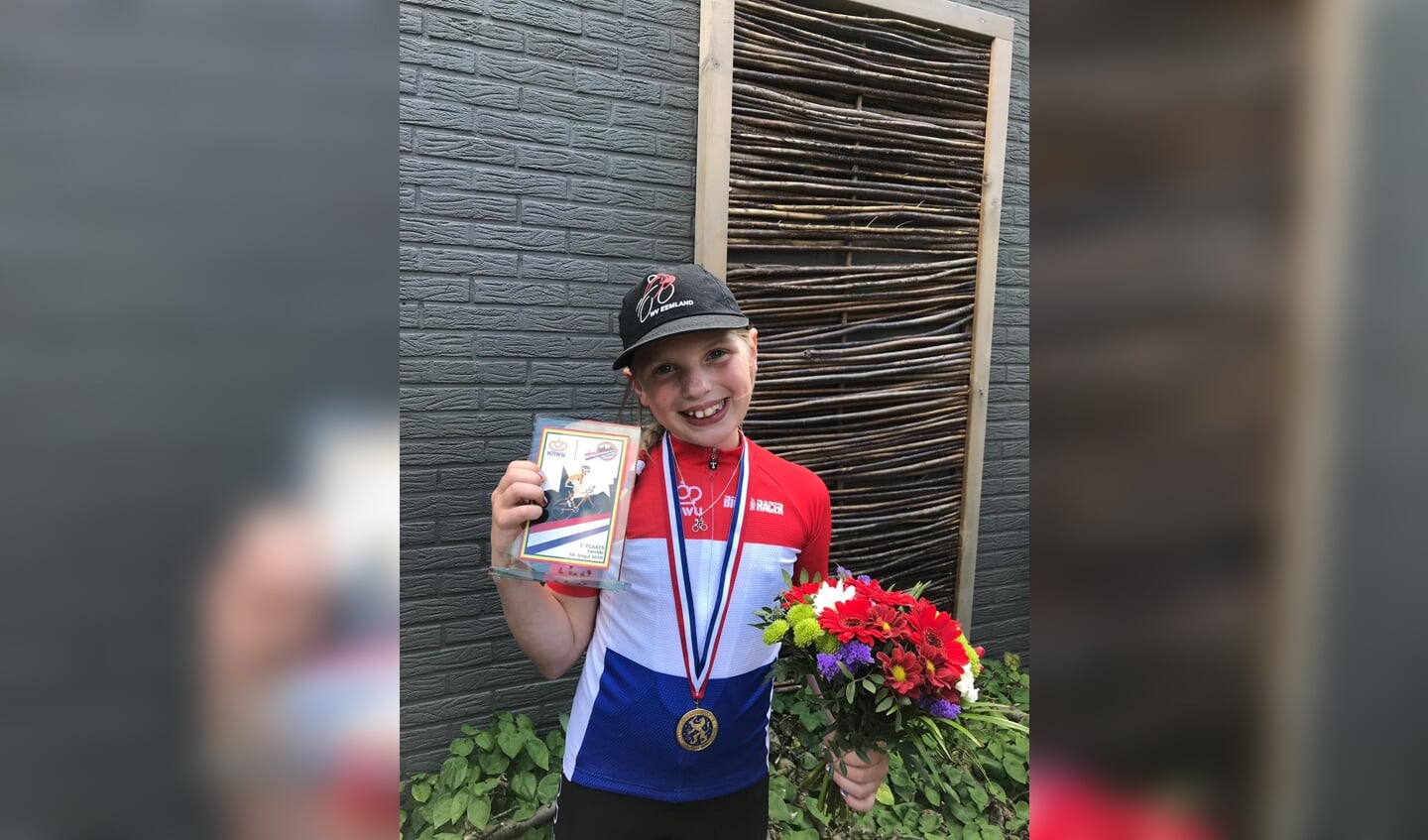 Sara Pols in de Kampioenstrui