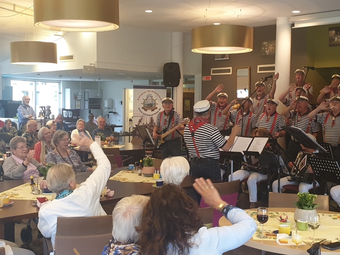 Shantykoor Driebergen zorgt voor een heerlijke muziekavond.