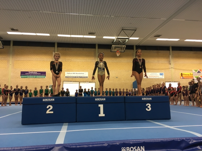 brons voor Ishana van Gangelen