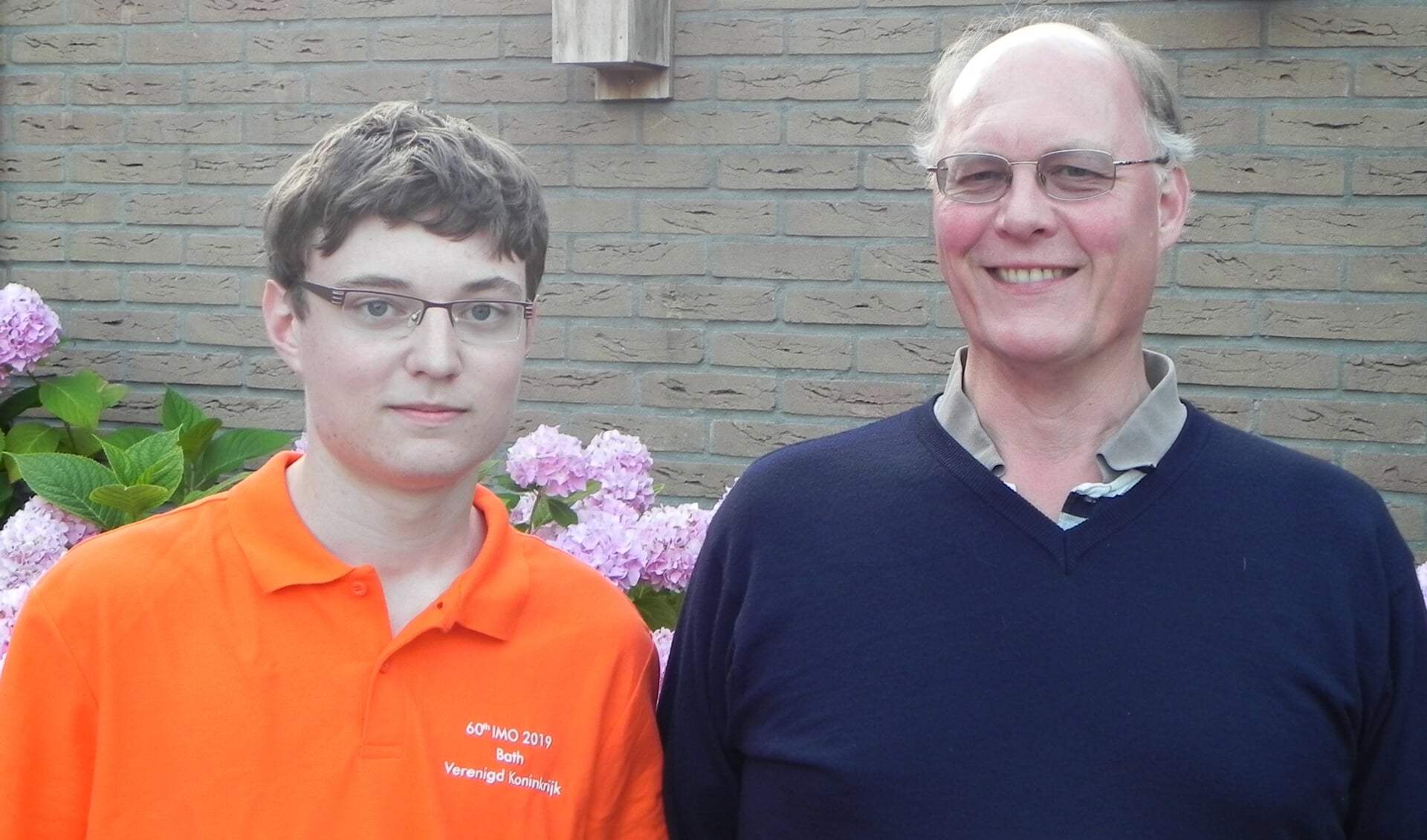 Jippe met zijn vader Han Hoogeveen.