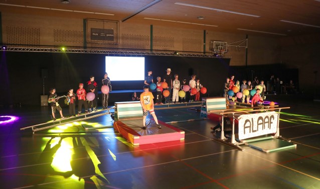 De jubileumshows hadden thema's van feestdagen en festiviteiten.