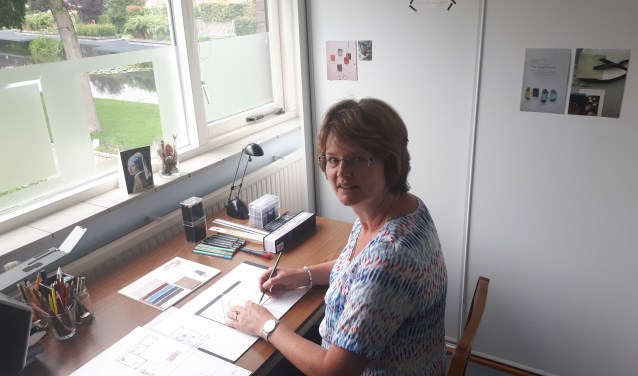 Mieke de Hek ontwerpt graag een interieur waarbij de wens van de klant centraal staat.
