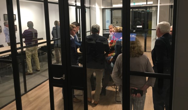 Een schorsing van een kwartier bracht de partijen niet tot elkaar.
