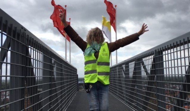 Roos is vrijwilliger op de 'Klim naar het Licht'.
