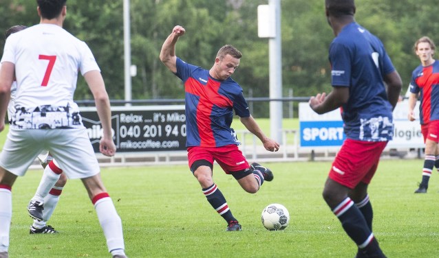 Menno Majolée was tijdens de oefenwedstrijd drie keer trefzeker. Hij is dan ook een van de spelers die vrijdag tegen FC Utrecht speelt.