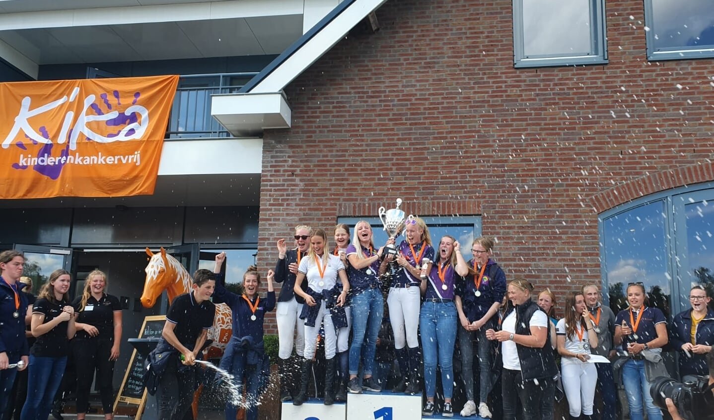 Winnende team Nationale Scholen Concours: “Barneveld sportteam 2” 