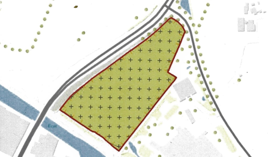 De locatie van het geplande zonneveld met links de Bunschoterstraat, rechts de Maatweg en onderaan de Eem. 
