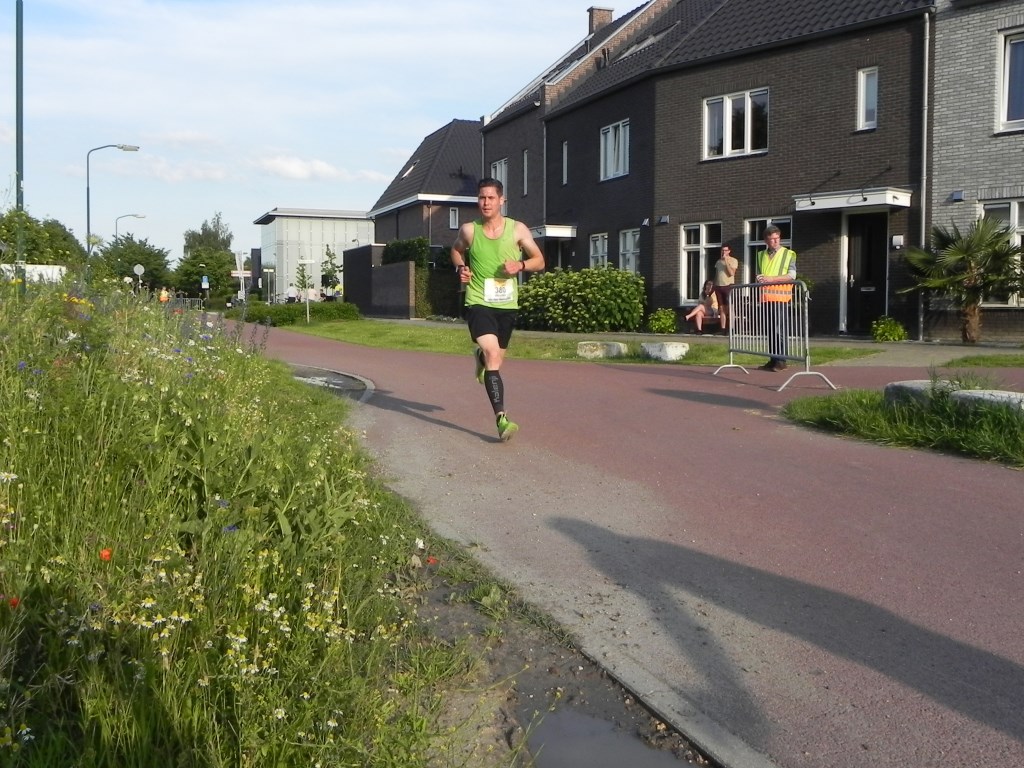 Loop door Houten was weer een feest Houtens Nieuws Nieuws uit de