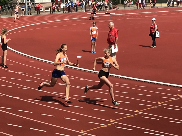 Een snelle estafette vormde de basis voor een uitstekende teamprestatie van de meisjes C-junioren van Climax.