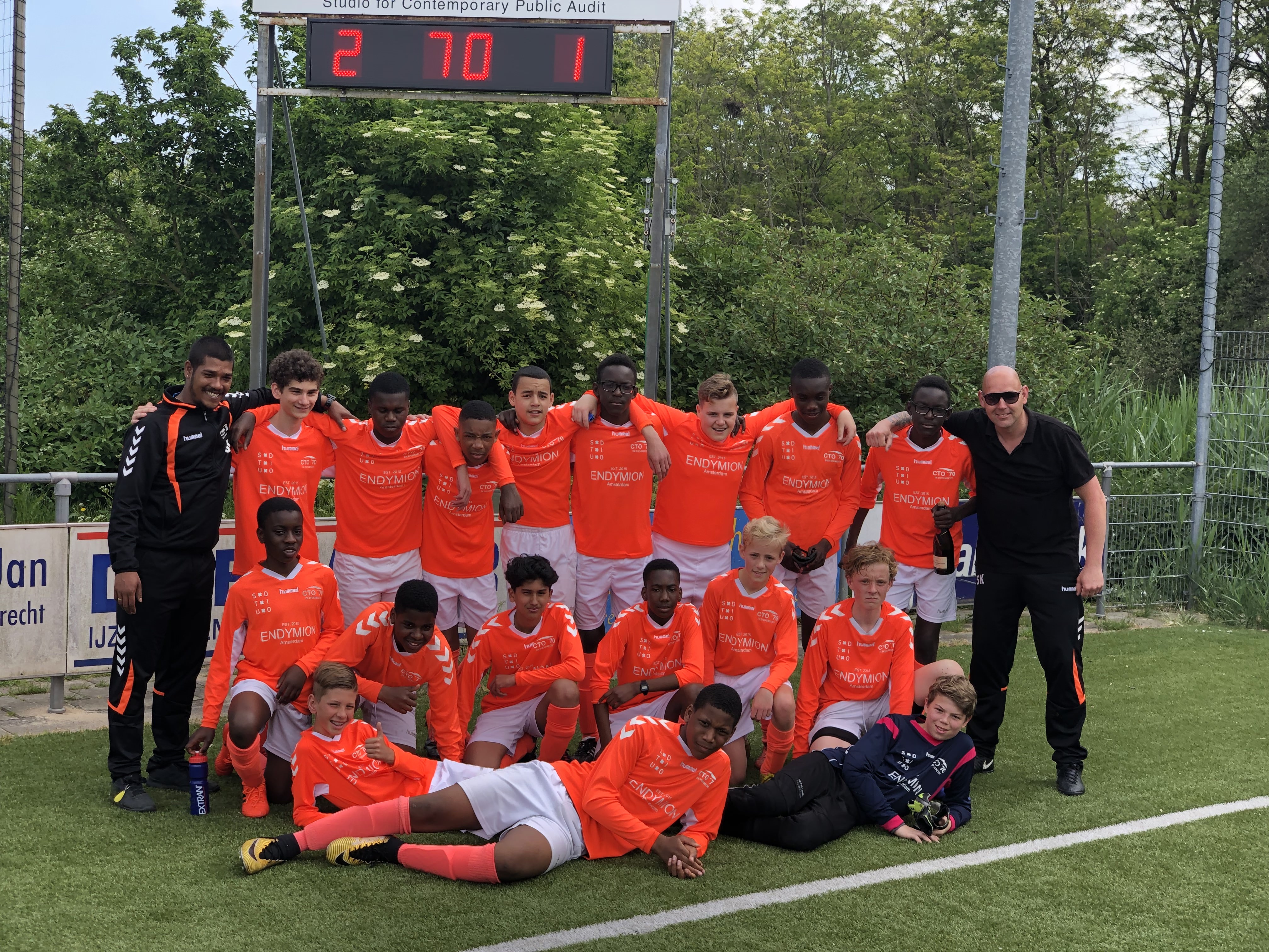 Kampioensteam JO14