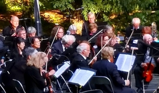Het Amstelveen symfonieorkest.