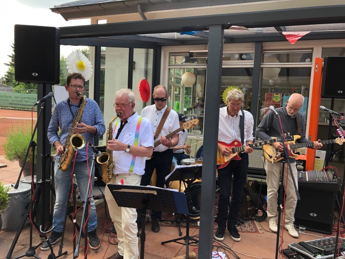 Band tijdens afsluiting competitie