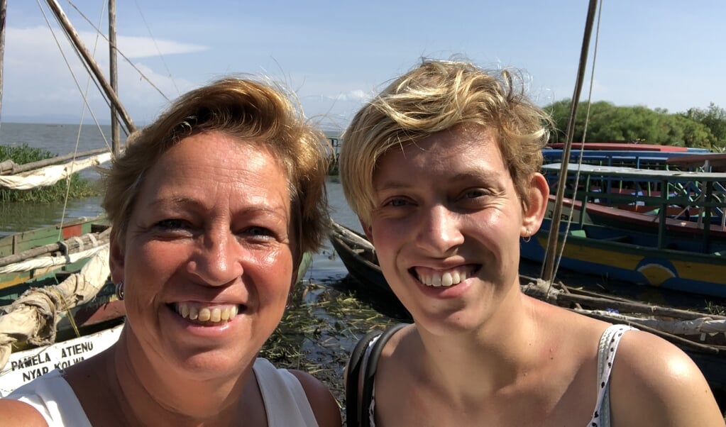 Carolien Hijnekamp met haar dochter Elisabeth.