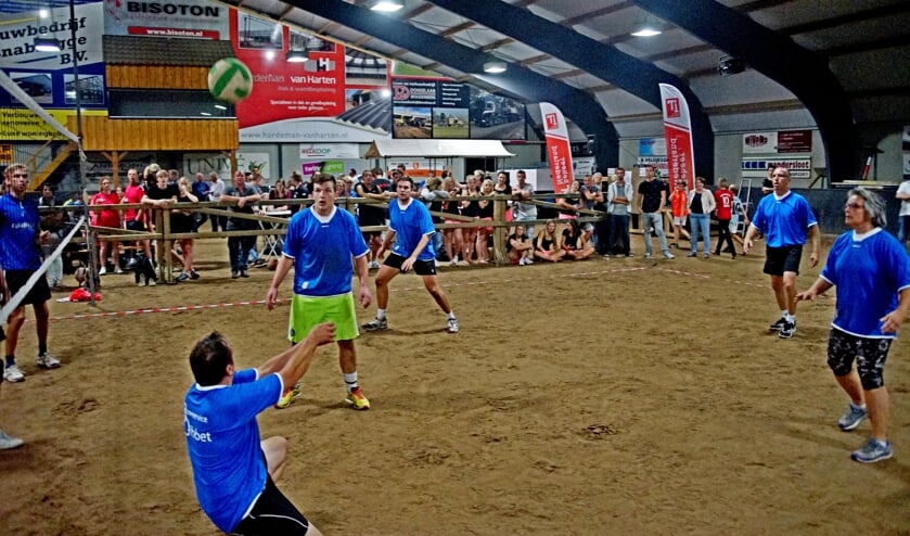 Volleybaltoernooi bij De Willaerruiters