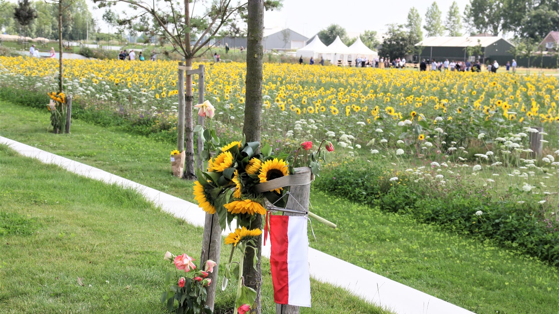 Het Nationaal Monument MH17 in Vijfhuizen.