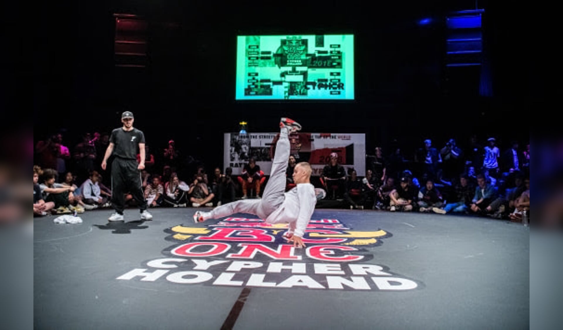  B-boy Joey tijdens de Red Bull BC One Holland Cypher in 2018.