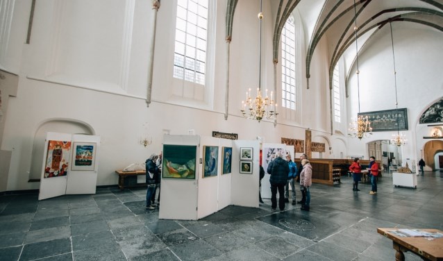 De vorige expositie van Galerie Absoluut in de Sint-Joriskerk