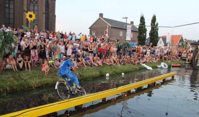 Ter land, ter zee en in de Wetering