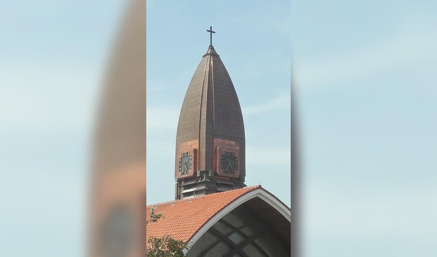Torenspits OLVG kerk te Halfweg
