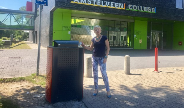 Wethouder Fleur Gordon geeft het goede voorbeeld.