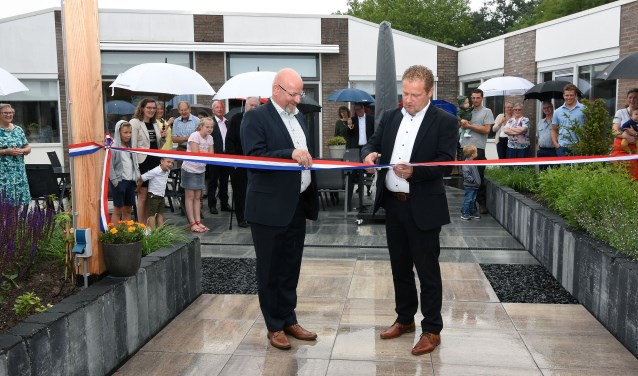 Opening tuin Maashof