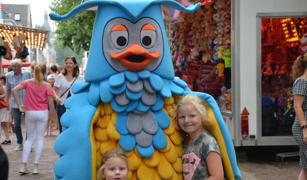 Meneer De Uil bezoekt de kermis