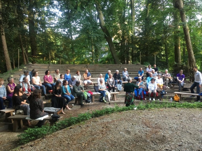 Vertelavond in zomerse sferen