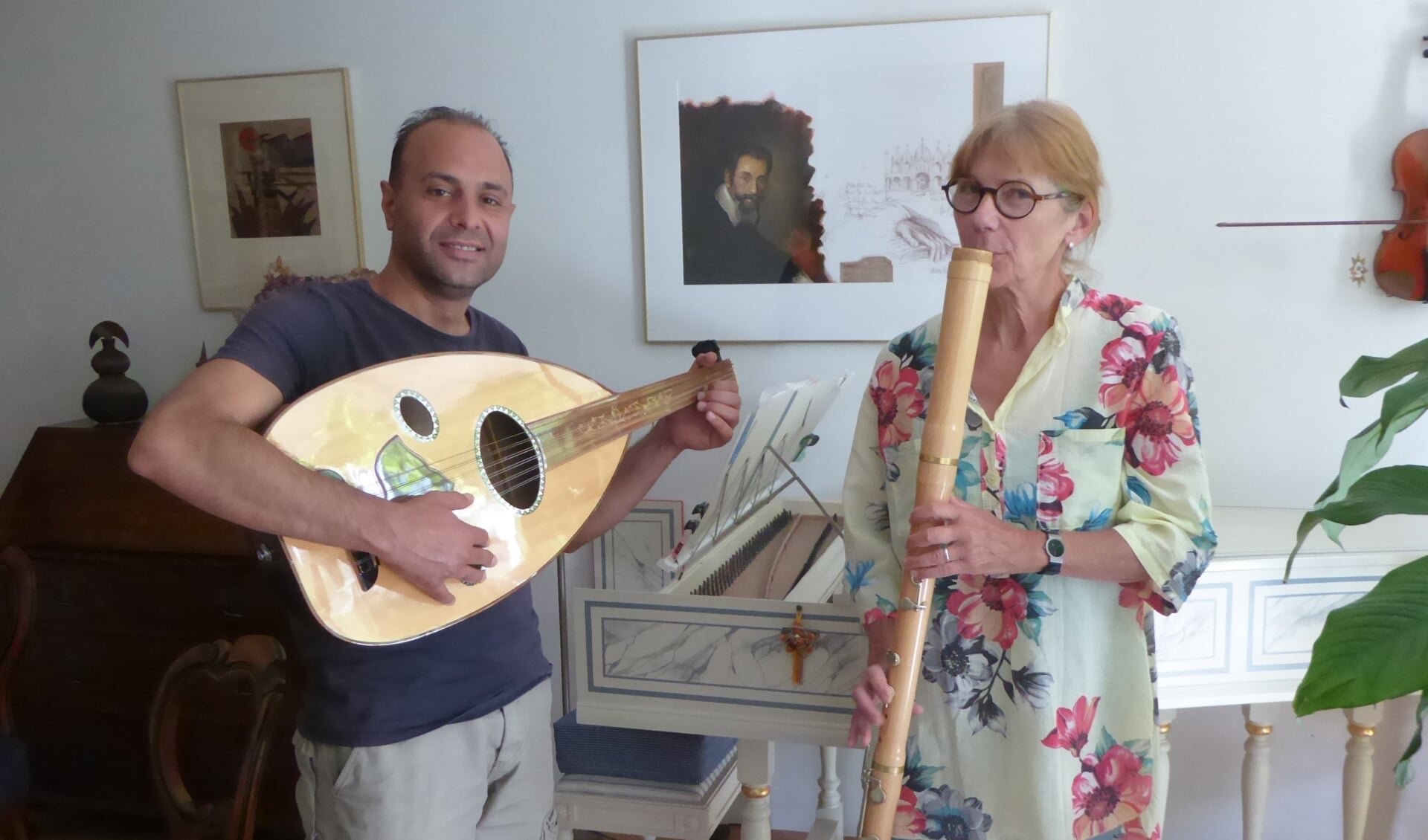 Mohamad Alhassan en Marlies van der Klugt treden zondagmiddag 4 augustus samen met Mousa Noma op in Museum Nijkerk