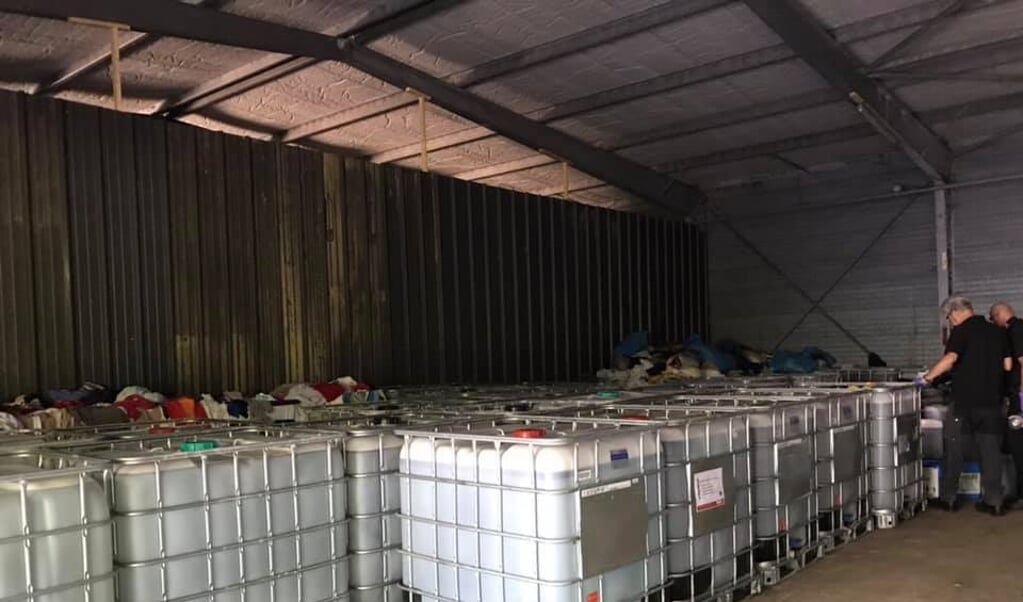 Eind juni werd 45.000 liter drugsafval gevonden in het MOB-complex in Voorthuizen.