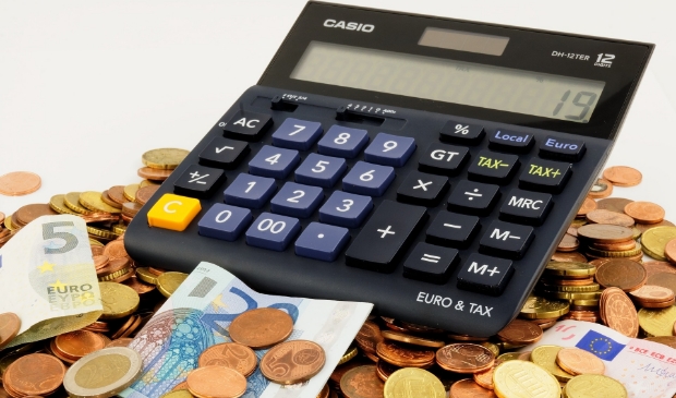 <p>Maak een vakantiebegroting.</p>