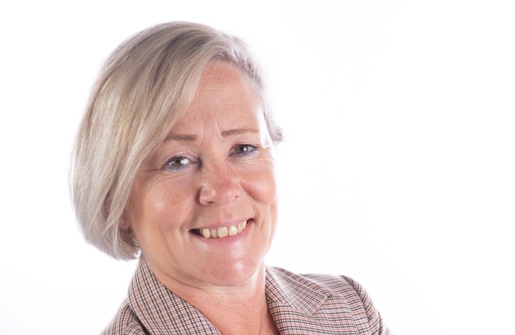 Ineke Hovius