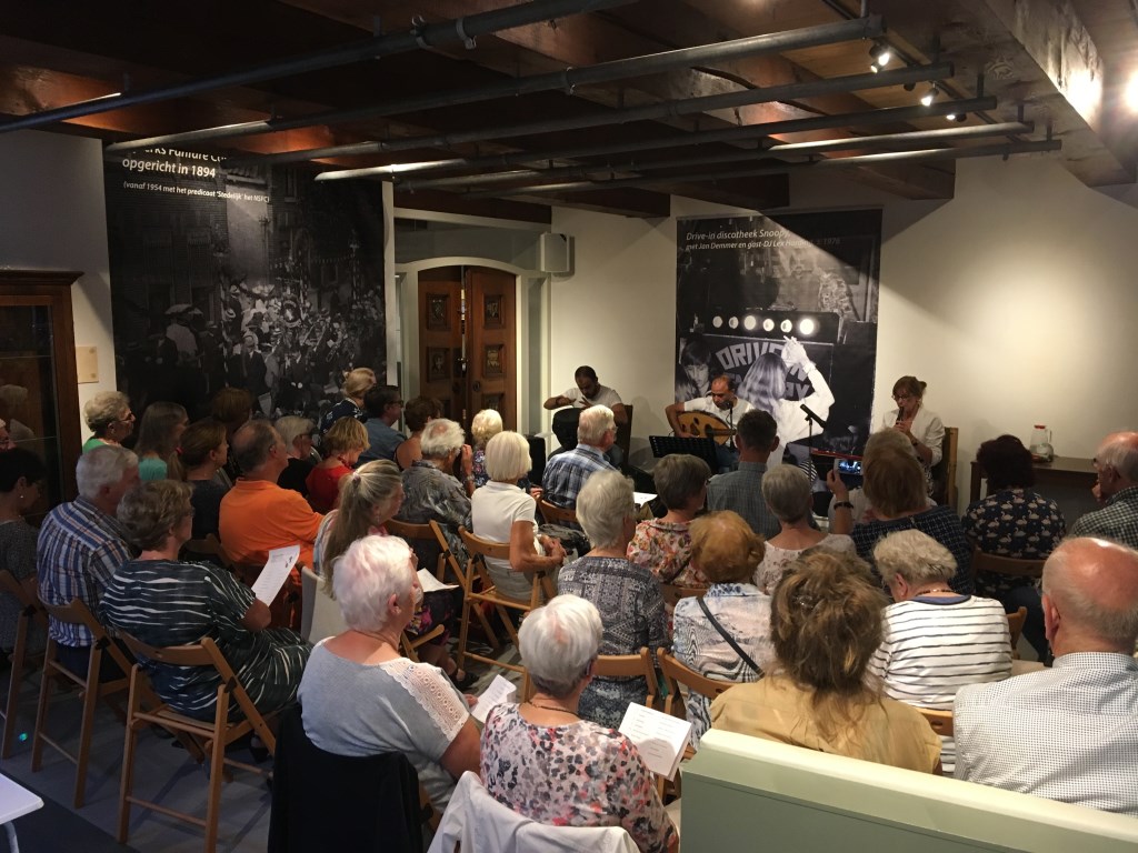 Veel belangstelling voor het muzikale optreden in Museum Nijkerk afgelopen zondag.