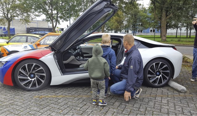 Vorig jaar konden de rally-auto's op veel belangstelling rekenen.
