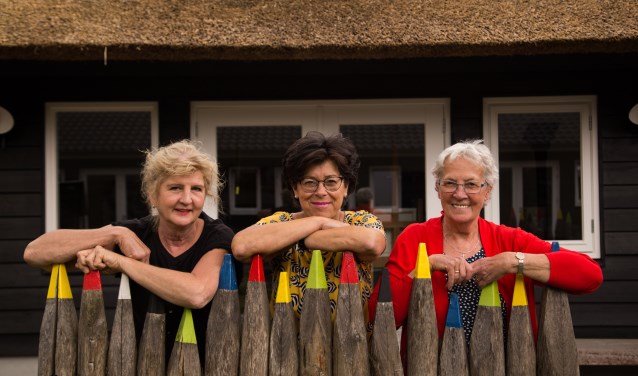 Van links naar rechts: Nell Roest, Ina Cheddie en Hennie Ansink.