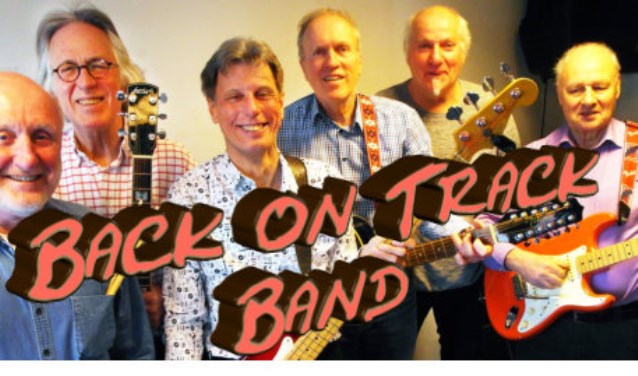 Back on Track Band speelt op het Dorpsfeest