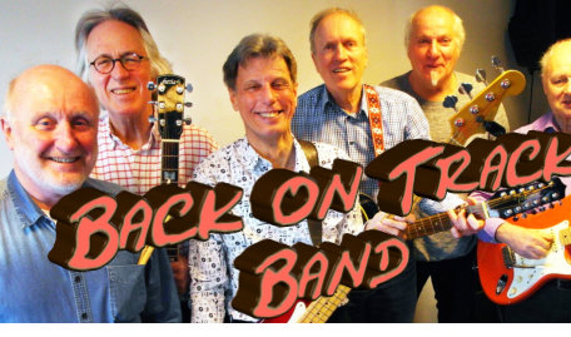 Back on Track Band speelt op het Dorpsfeest