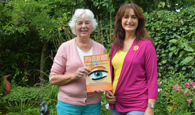 Winnifred Mulders (l) en Petra van Nieuwburg zijn organisatoren én deelnemers van de Open Atelier Route.